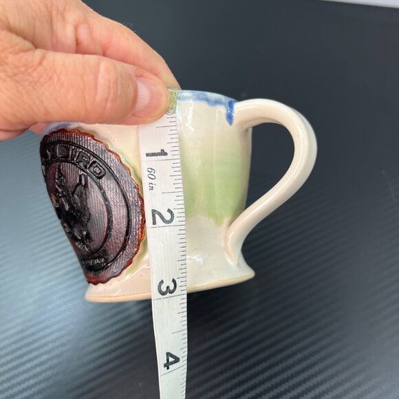 Blackbird Coffee Handmade Mug Glossy Wrens Nest Pottery Pot Shaped Cream Blue - Picture 8 of 9